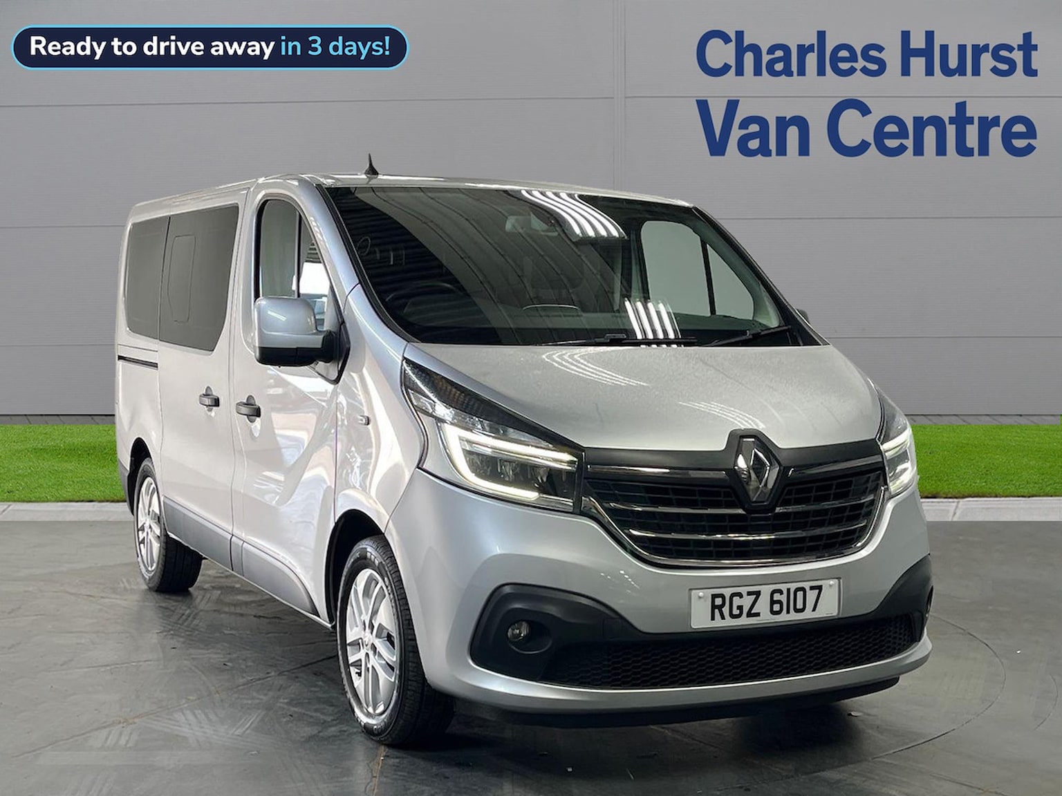 Main listing image - Renault Trafic