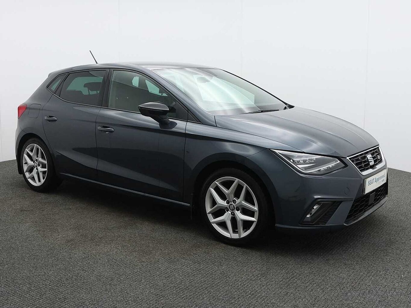 Main listing image - SEAT Ibiza