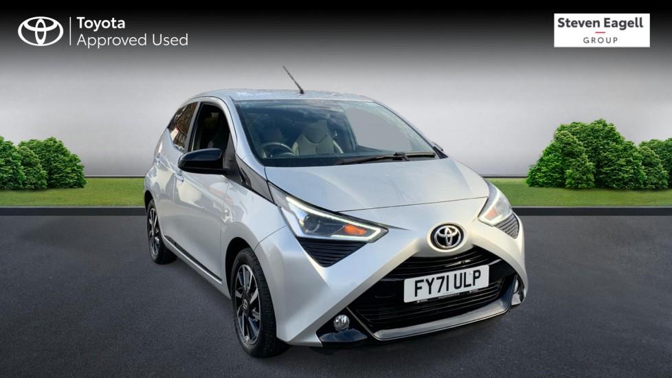 Main listing image - Toyota Aygo