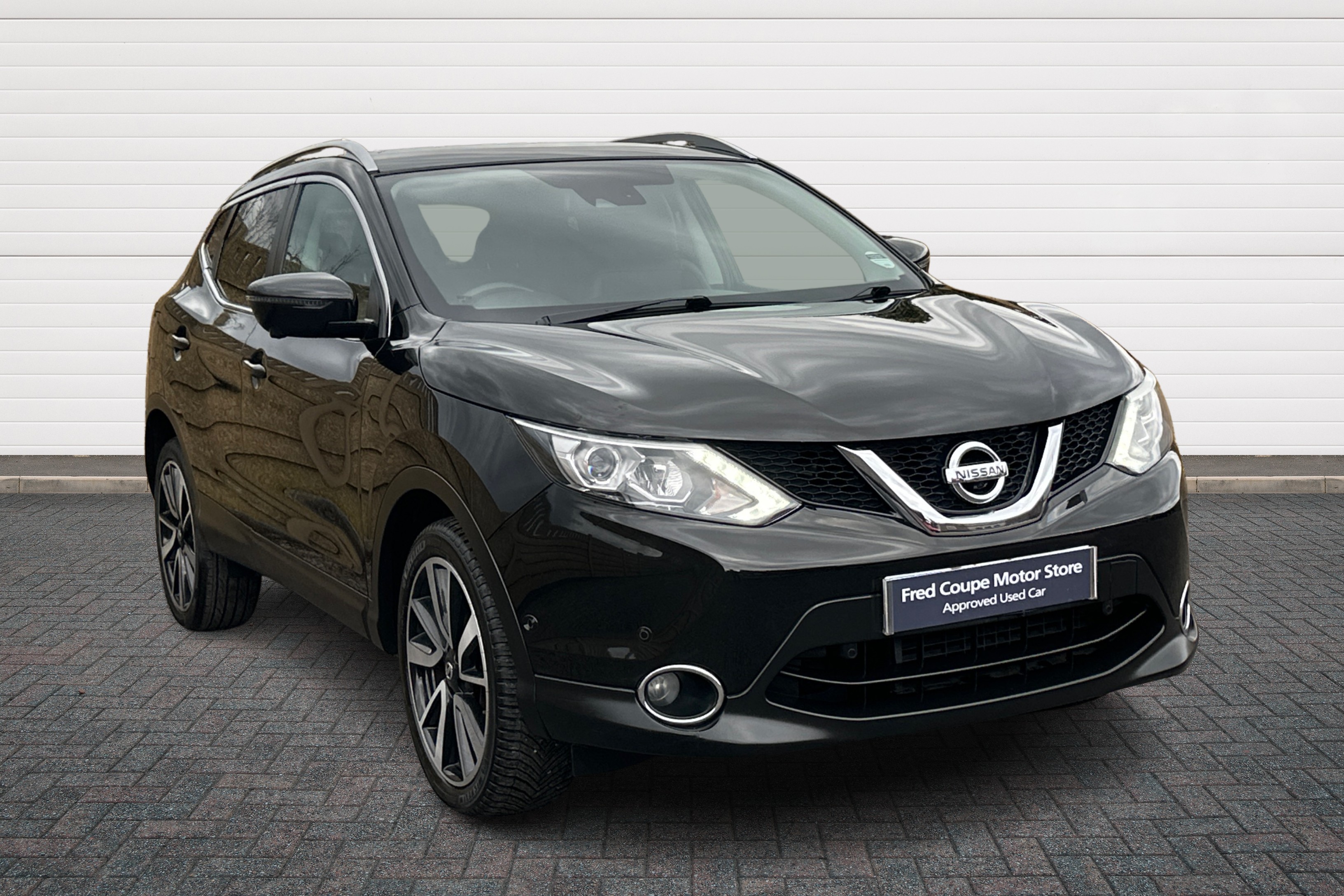 Main listing image - Nissan Qashqai