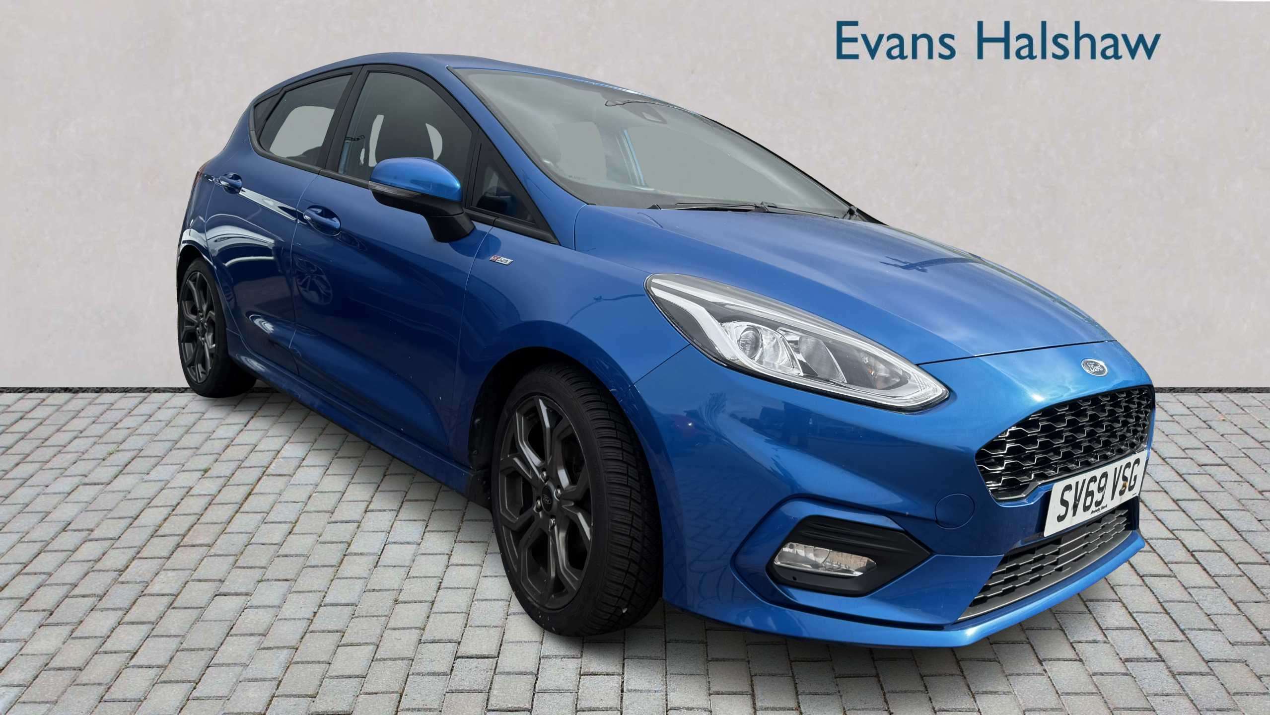 Main listing image - Ford Fiesta