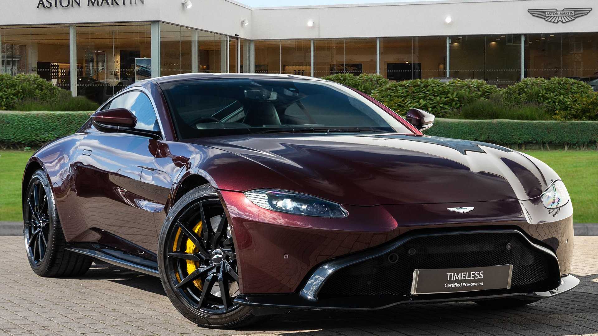 Main listing image - Aston Martin Vantage