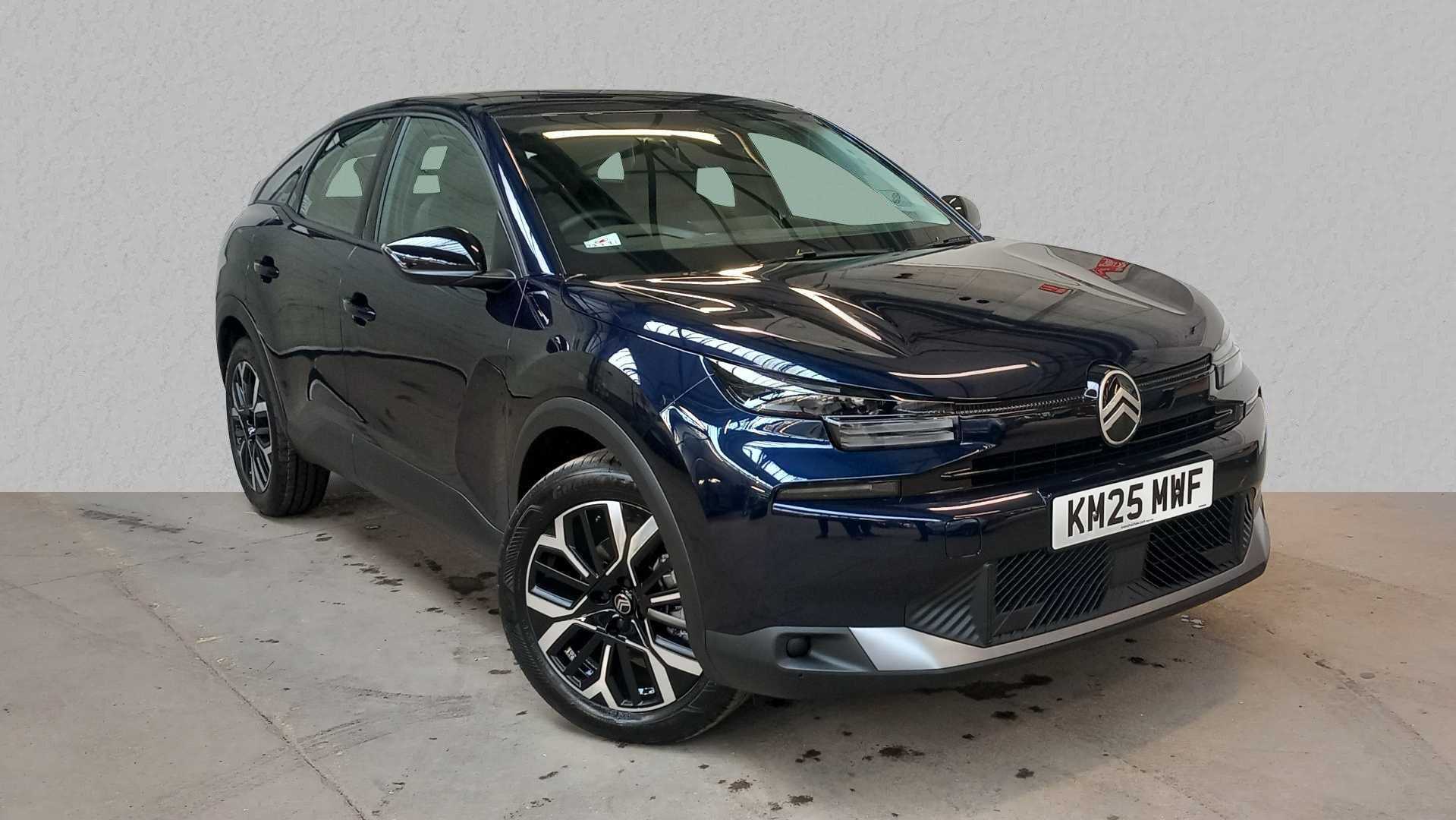 Main listing image - Citroen C4