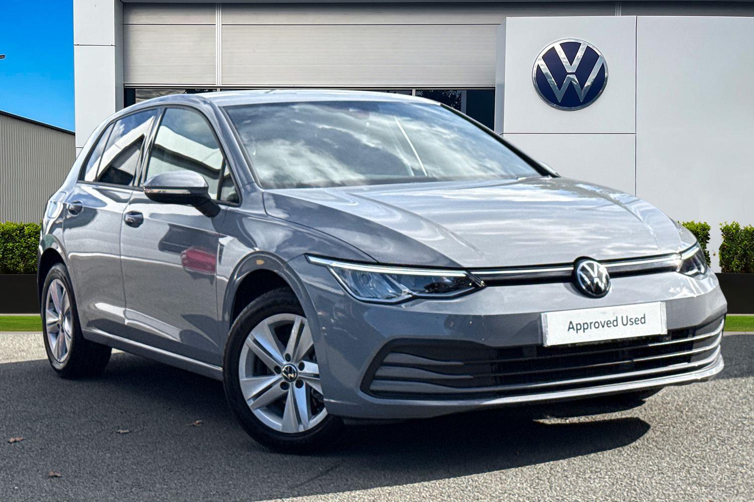 Main listing image - Volkswagen Golf