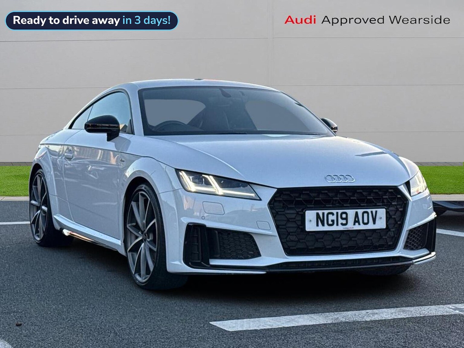 Main listing image - Audi TT