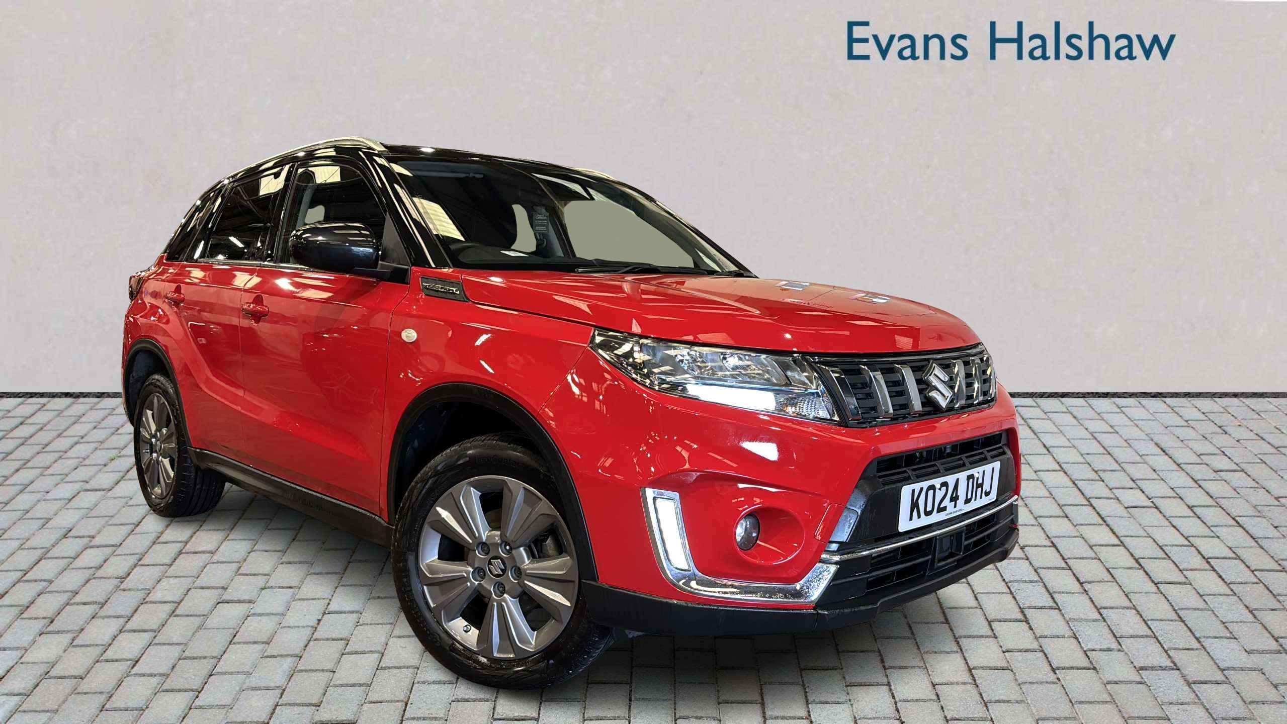 Main listing image - Suzuki Vitara