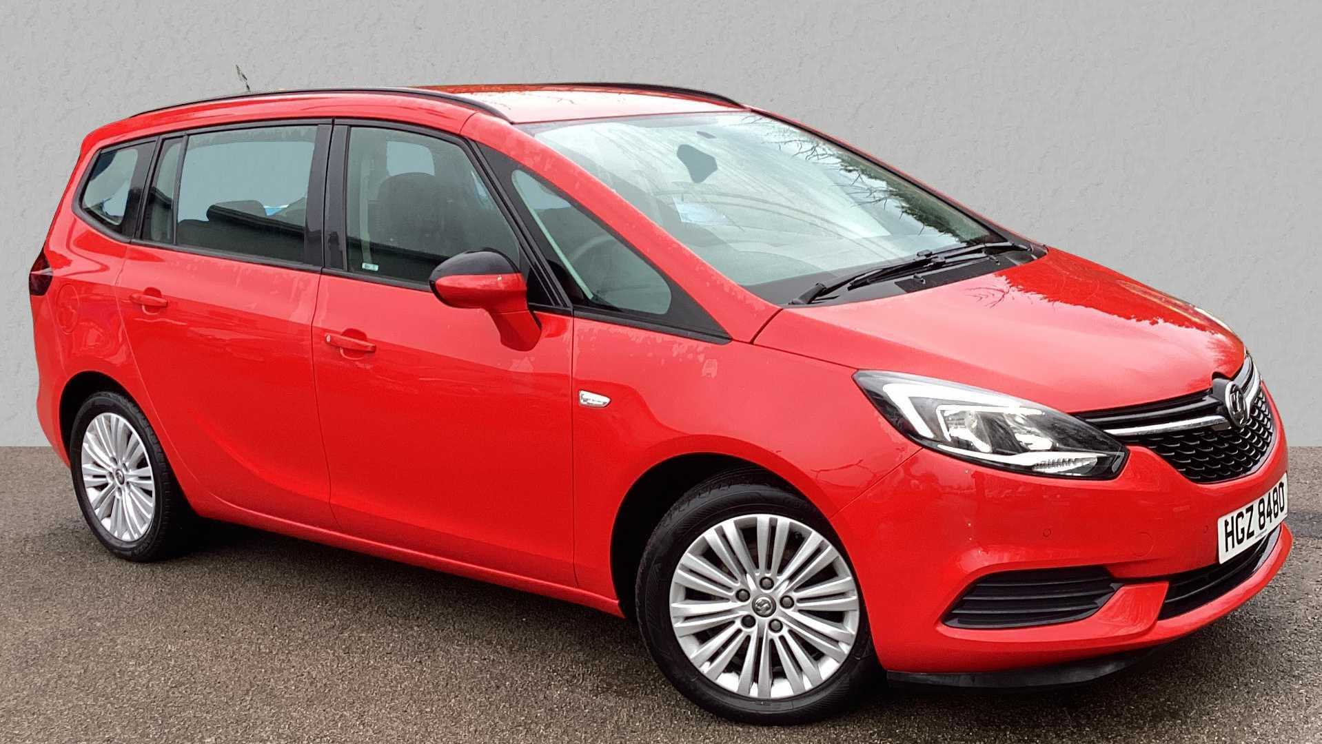 Main listing image - Vauxhall Zafira