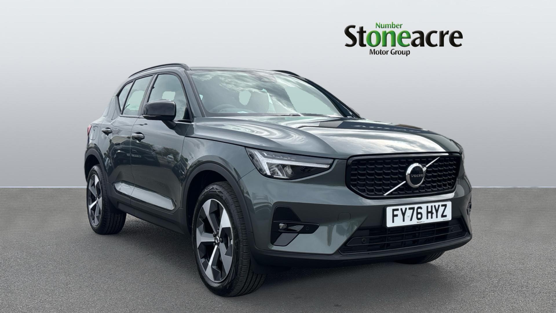 Main listing image - Volvo XC40