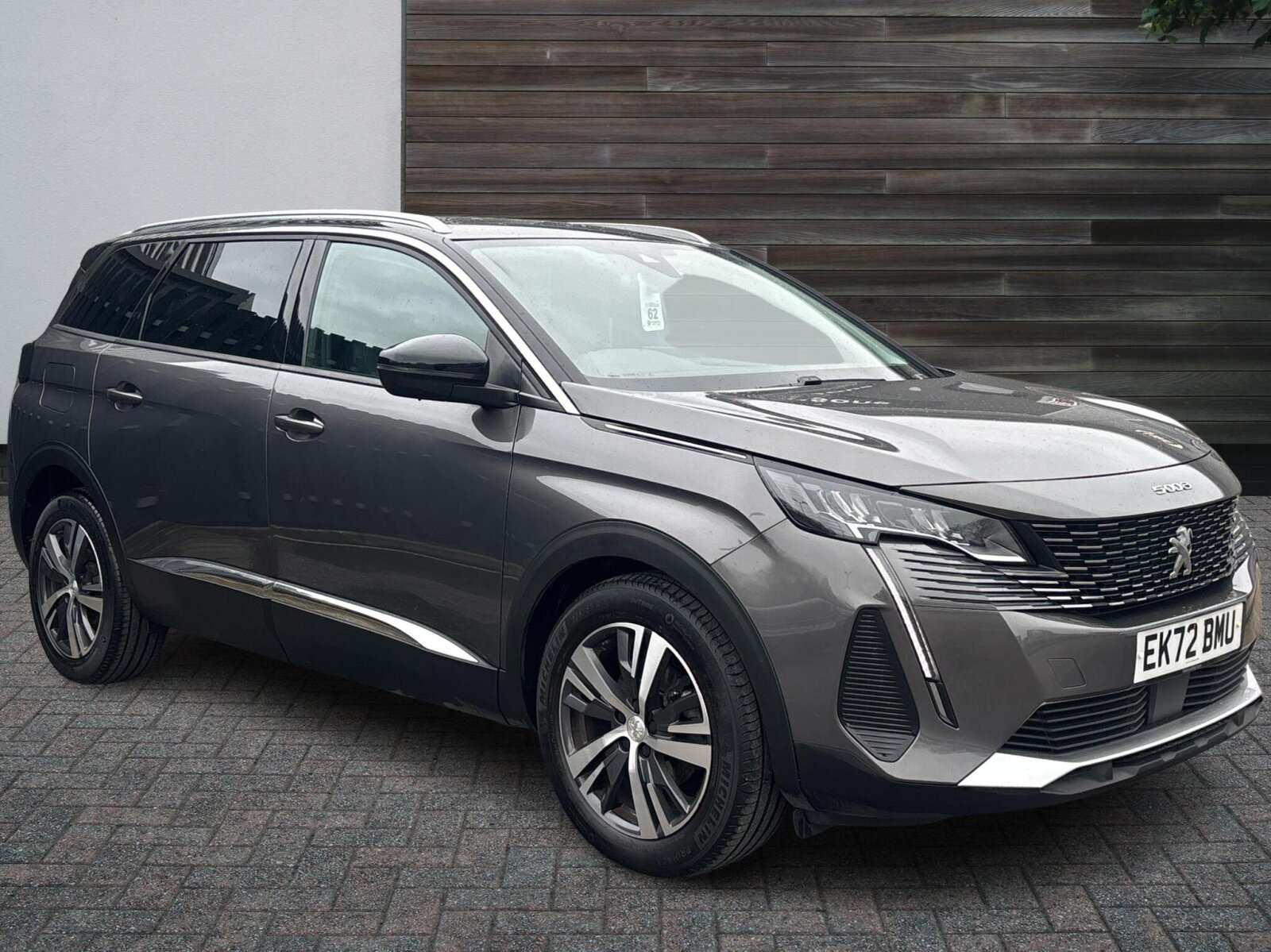 Main listing image - Peugeot 5008