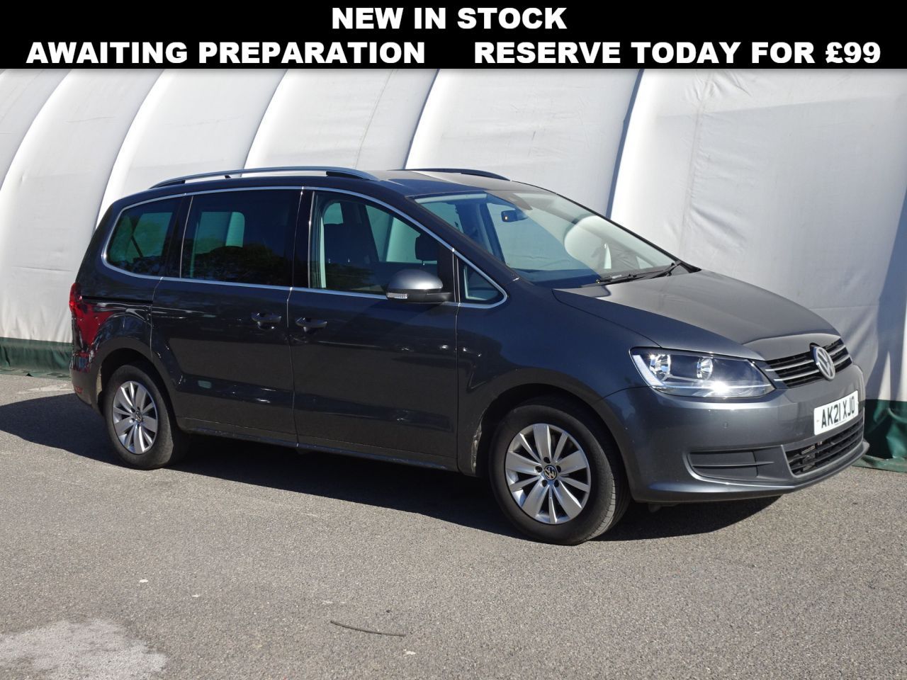 Main listing image - Volkswagen Sharan