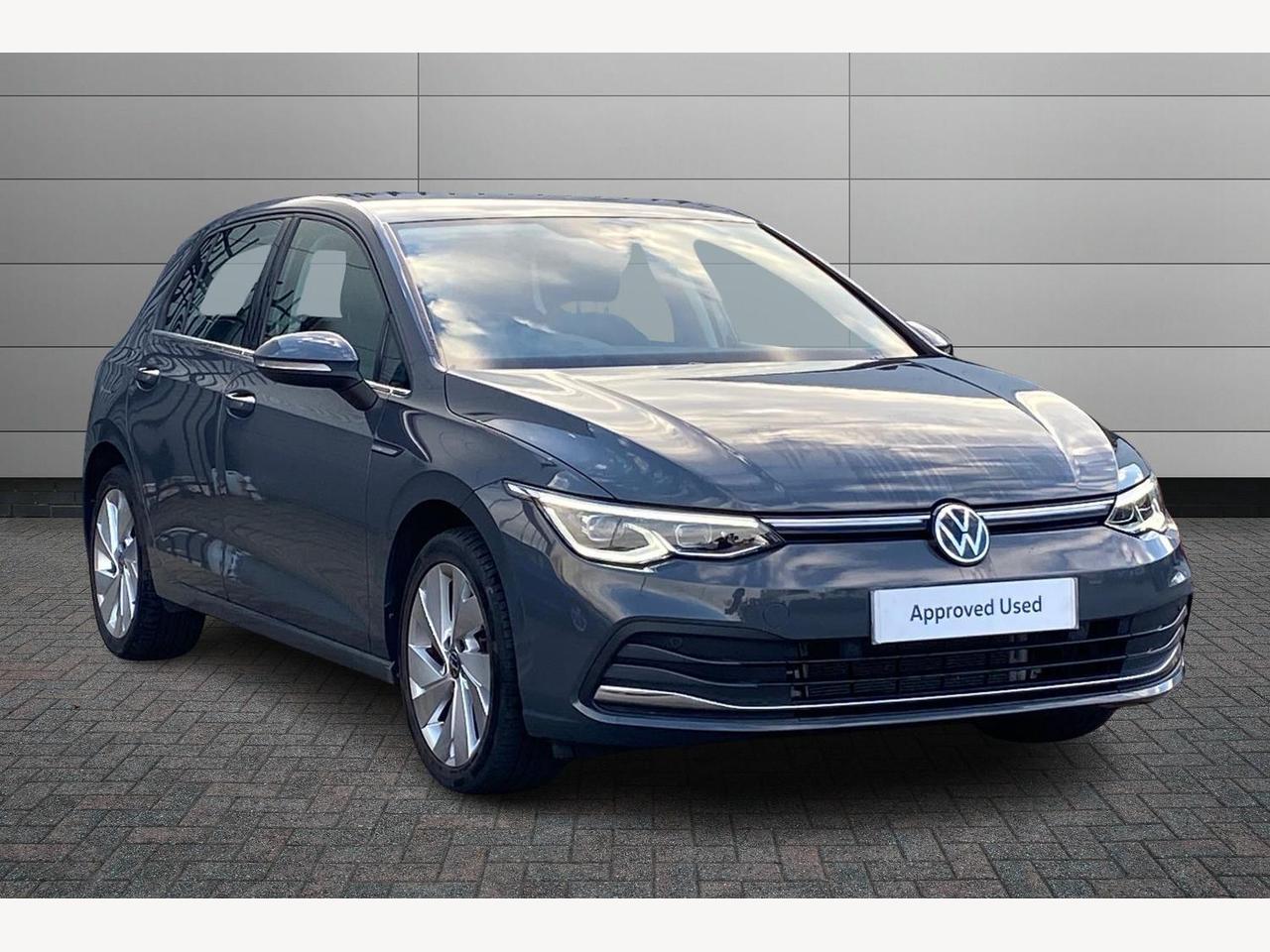 Main listing image - Volkswagen Golf