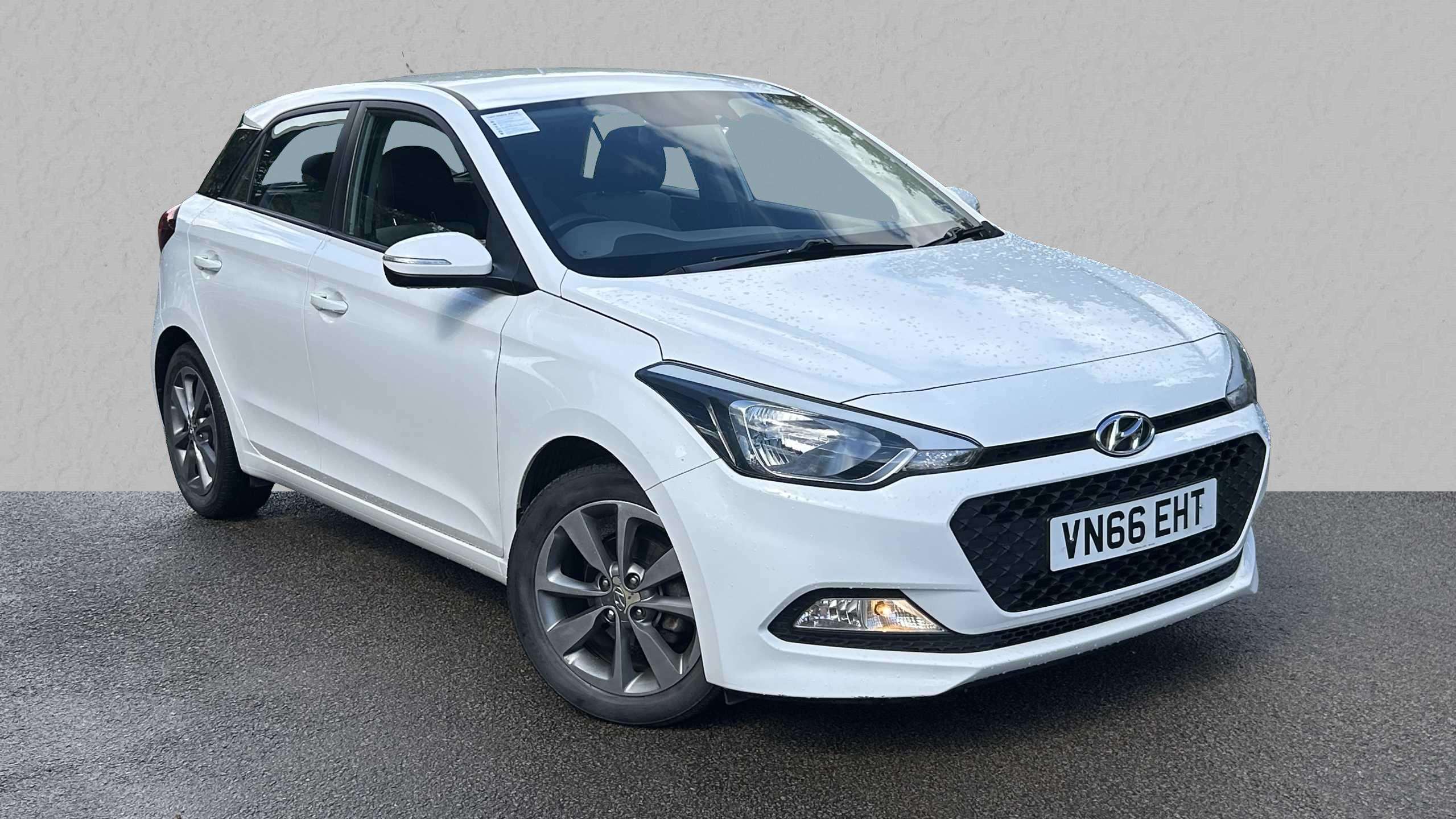 Main listing image - Hyundai i20