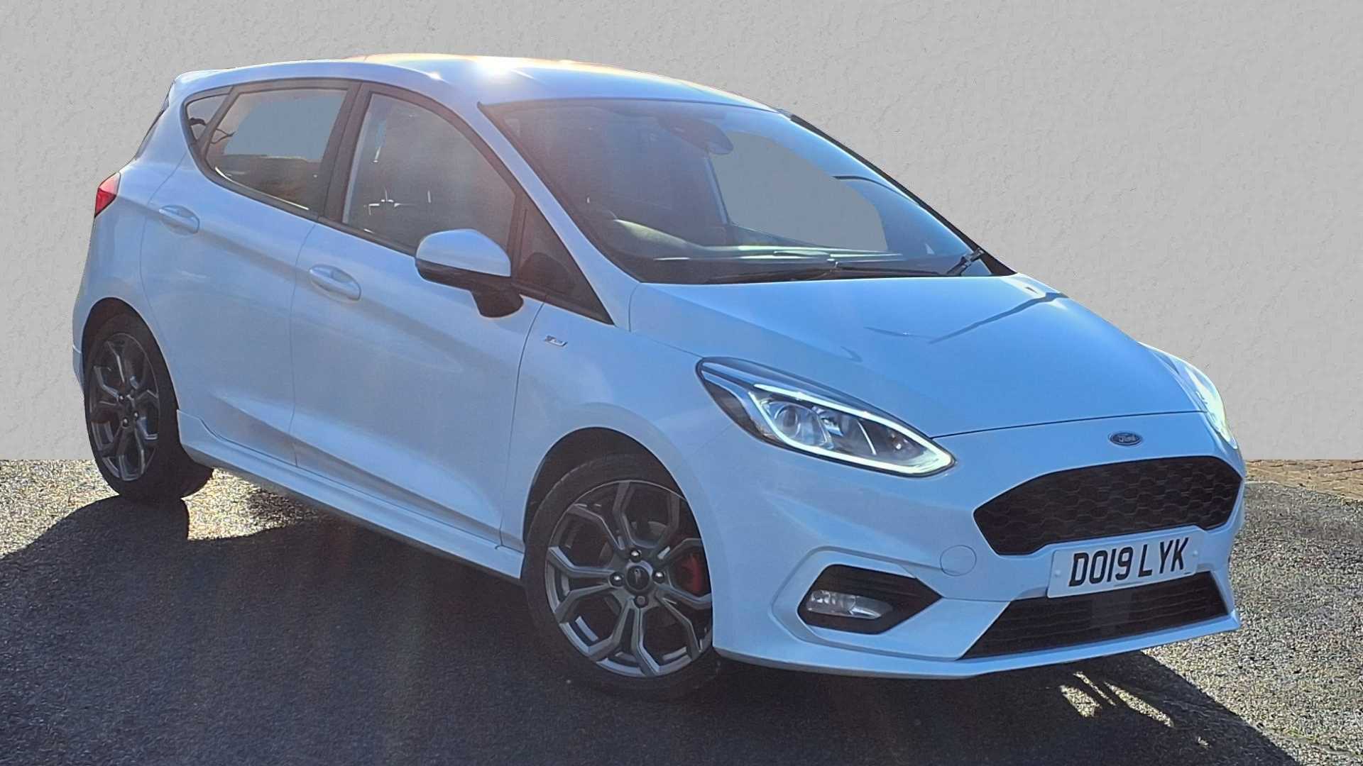 Main listing image - Ford Fiesta