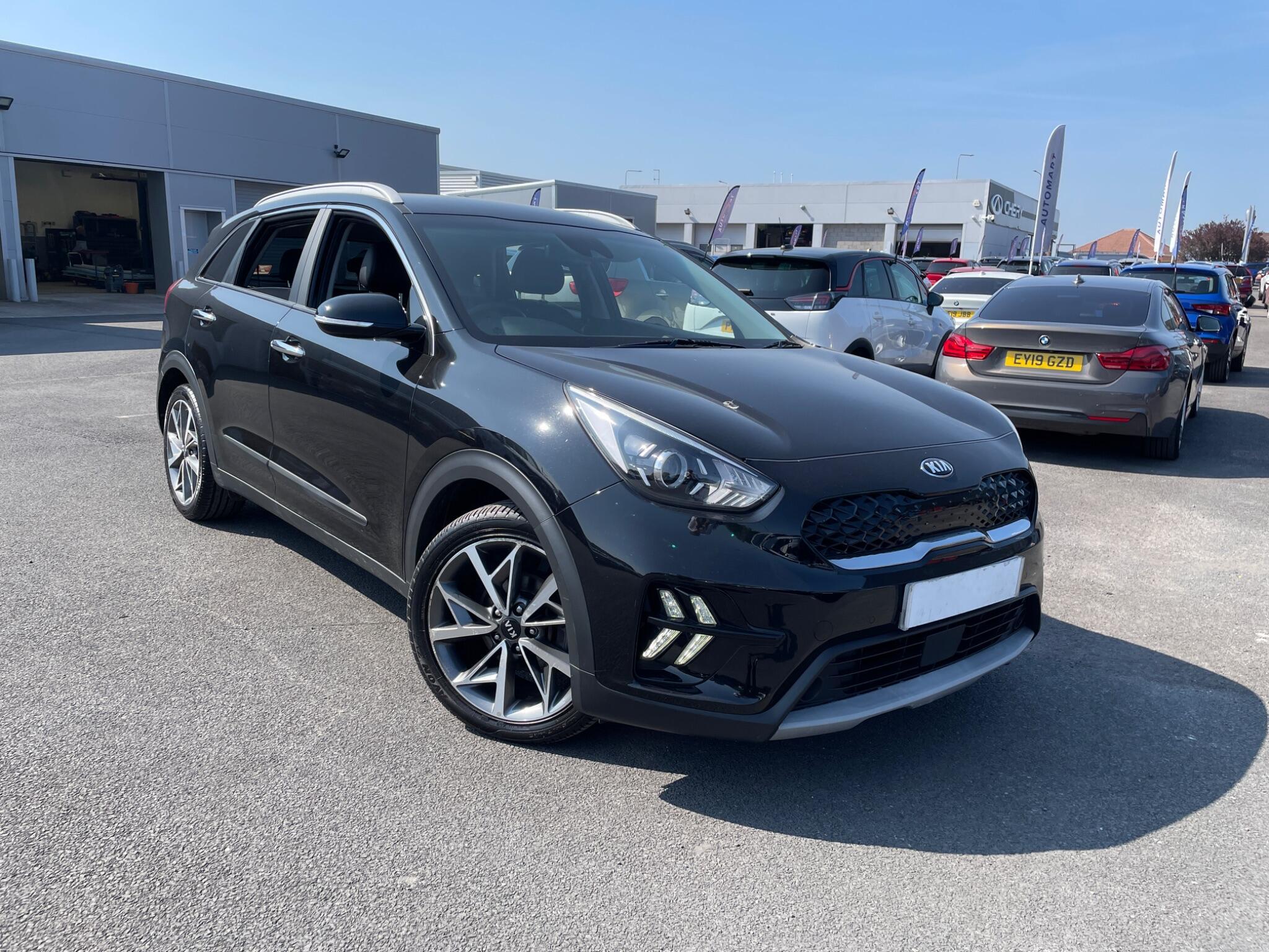 Main listing image - Kia Niro
