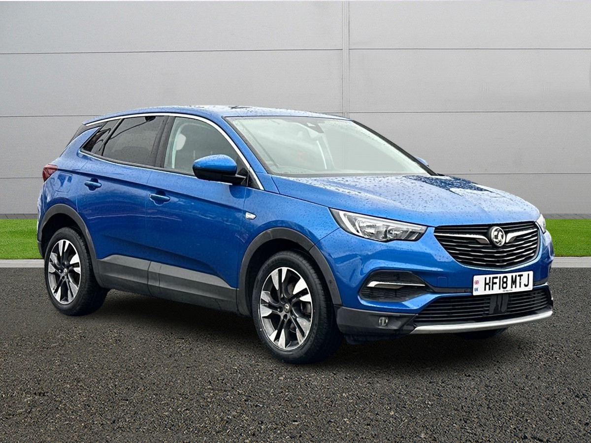 Main listing image - Vauxhall Grandland X