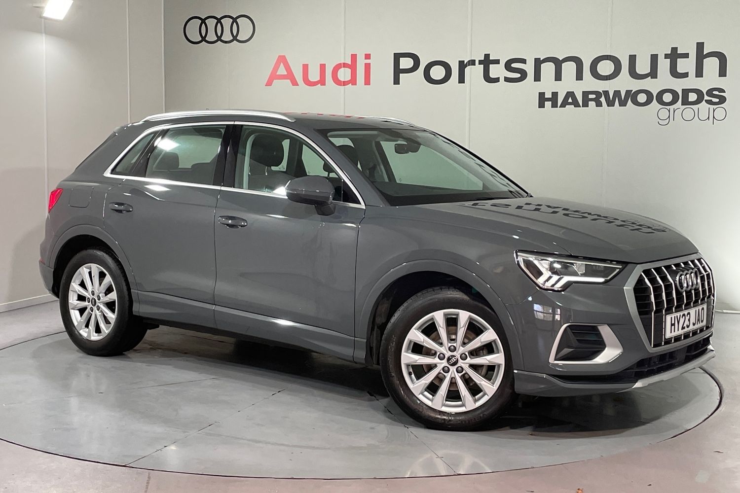 Main listing image - Audi Q3