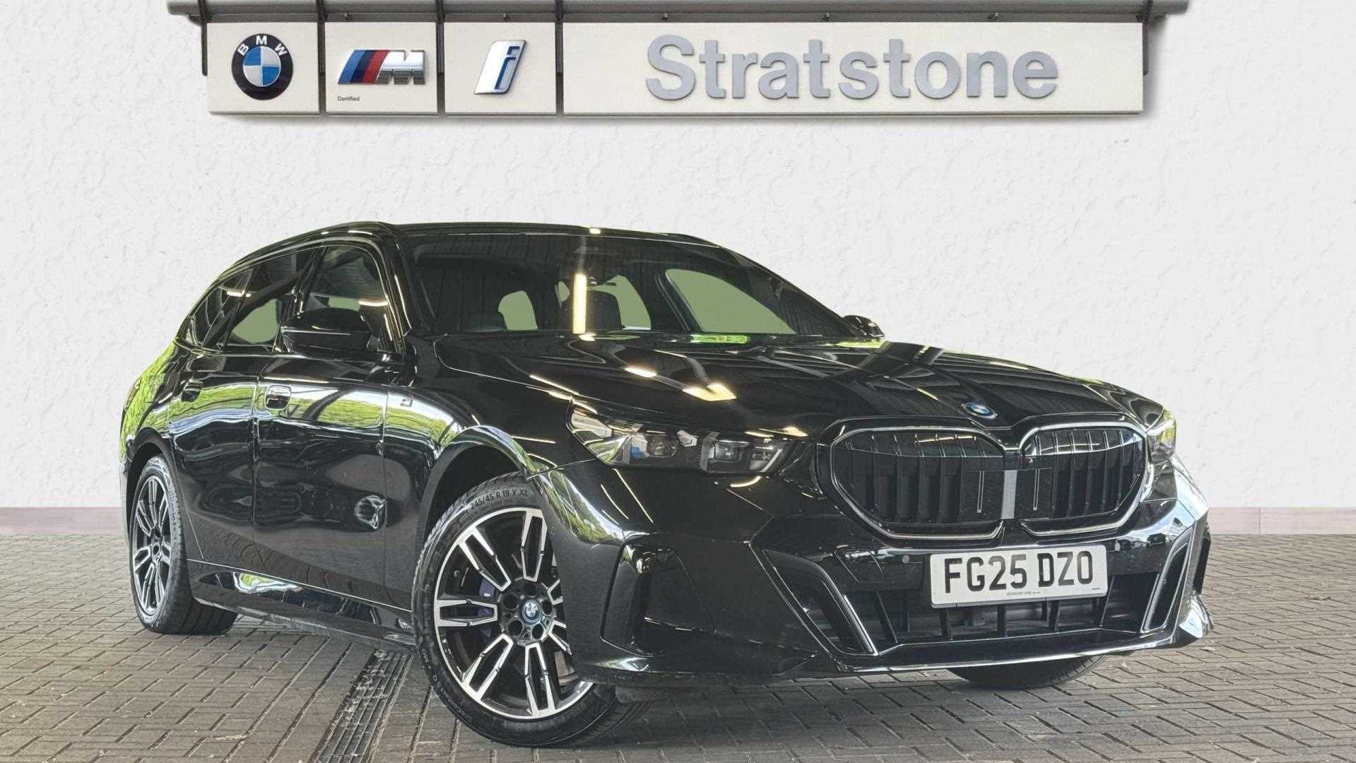 Main listing image - BMW 5 Series Touring