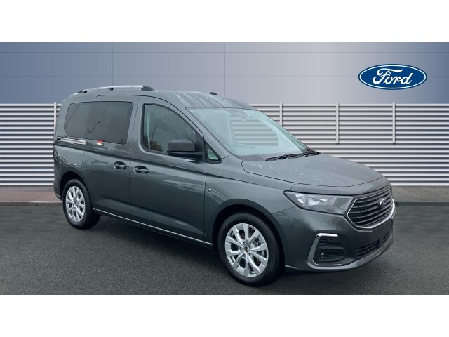 Main listing image - Ford Tourneo Connect