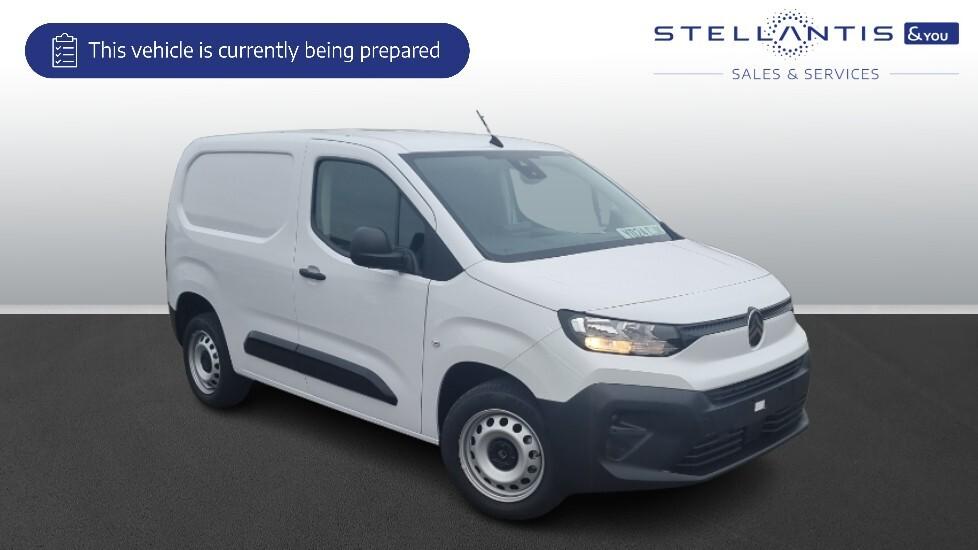 Main listing image - Citroen Berlingo Van