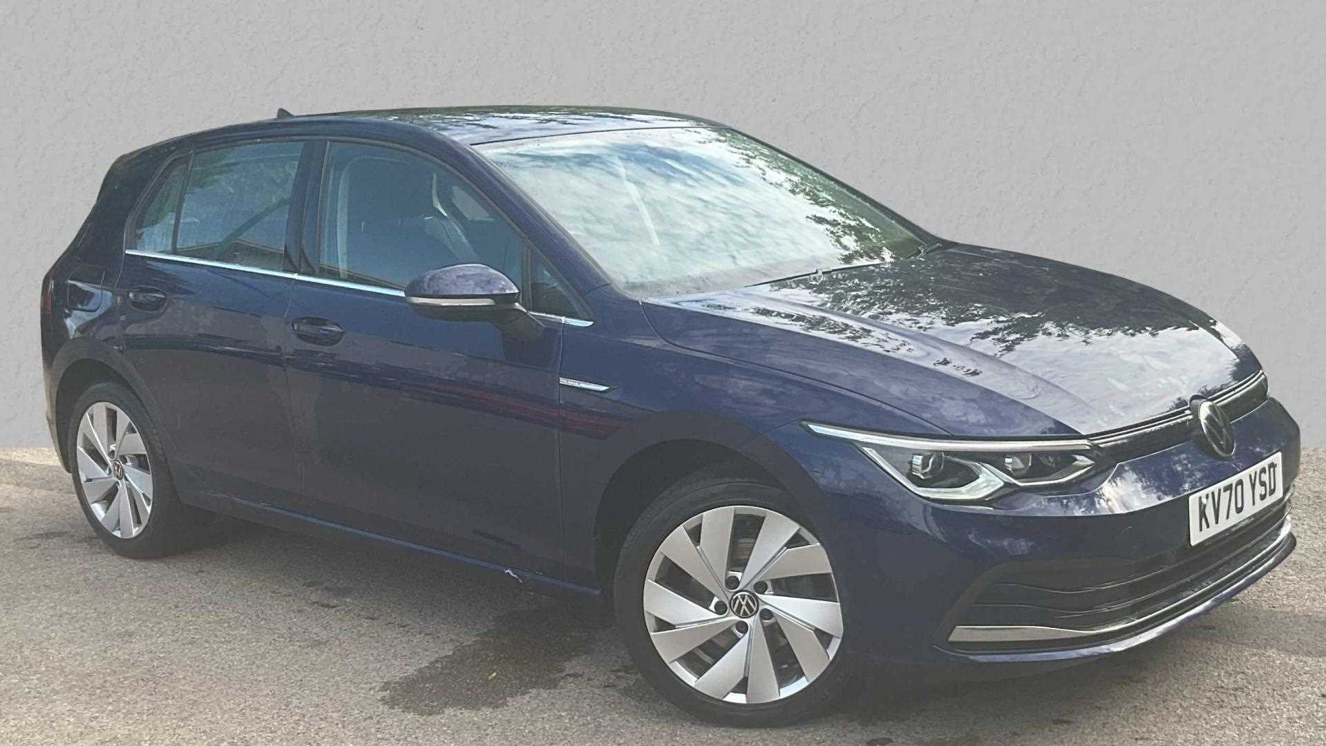 Main listing image - Volkswagen Golf
