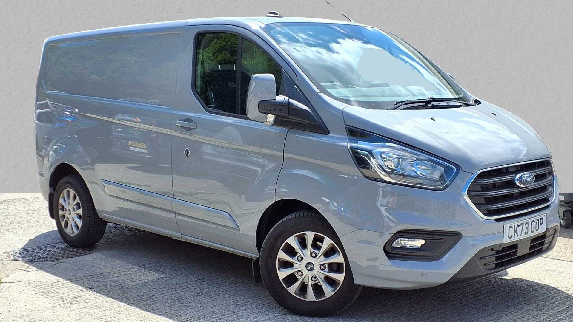 Main listing image - Ford Transit Custom