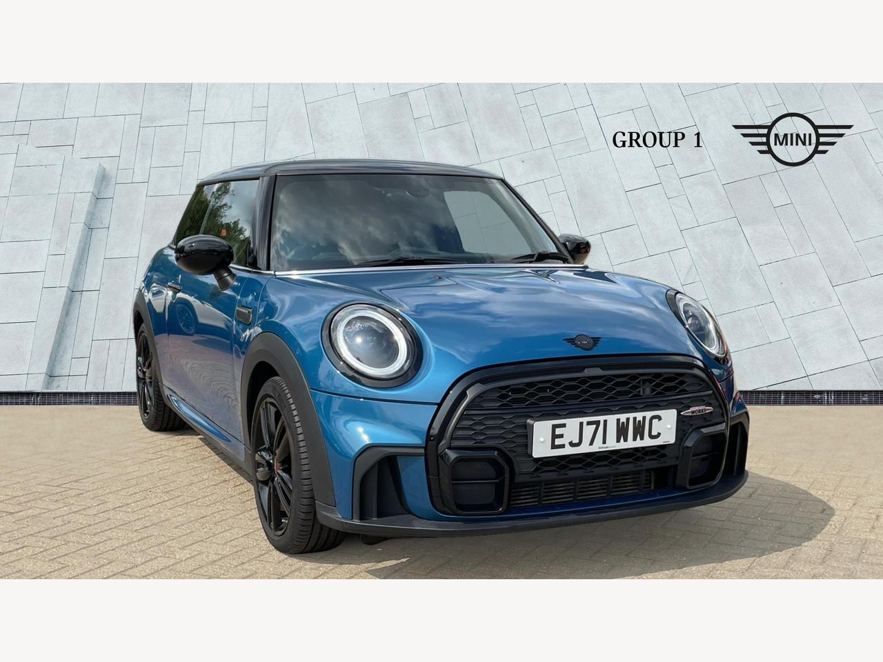 Main listing image - MINI Hatchback