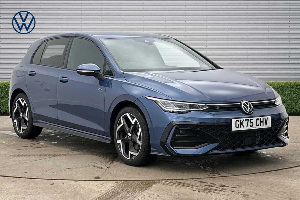 Main listing image - Volkswagen Golf