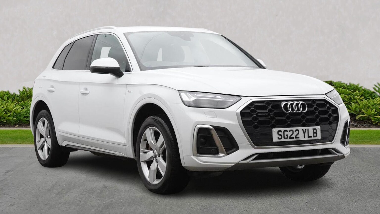 Main listing image - Audi Q5