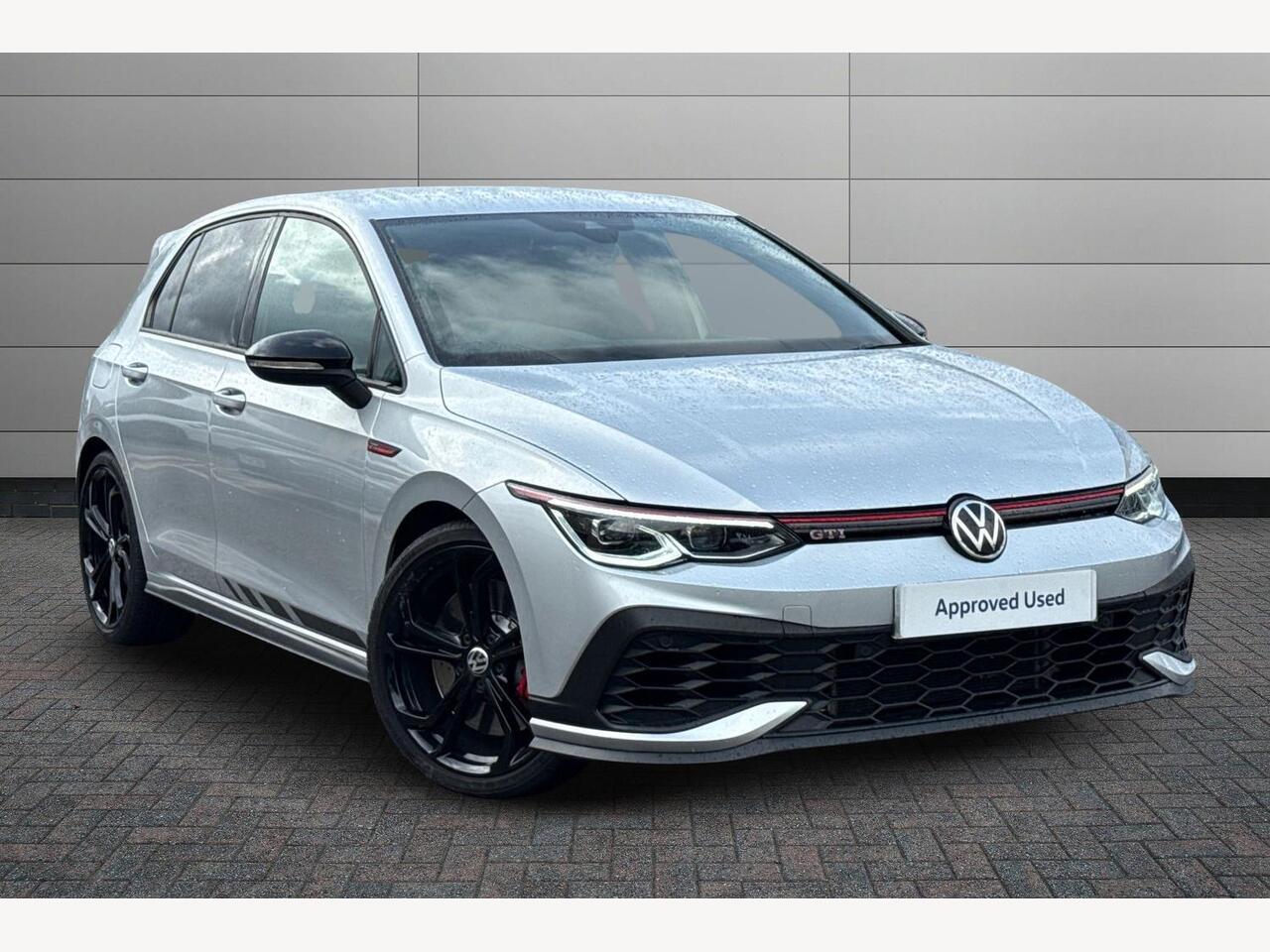 Main listing image - Volkswagen Golf GTI