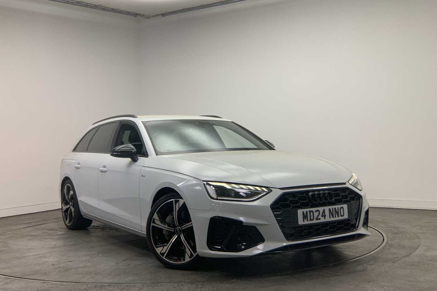 Main listing image - Audi A4