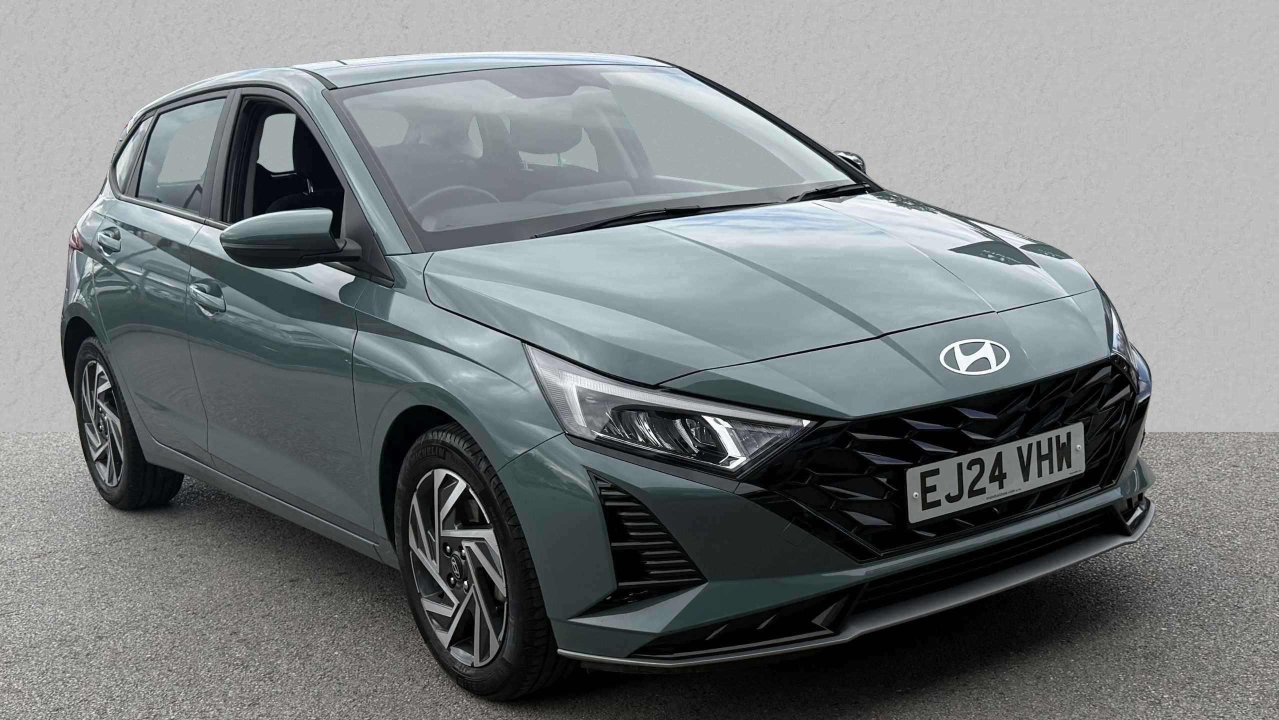 Main listing image - Hyundai i20