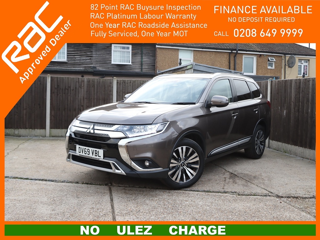 Main listing image - Mitsubishi Outlander