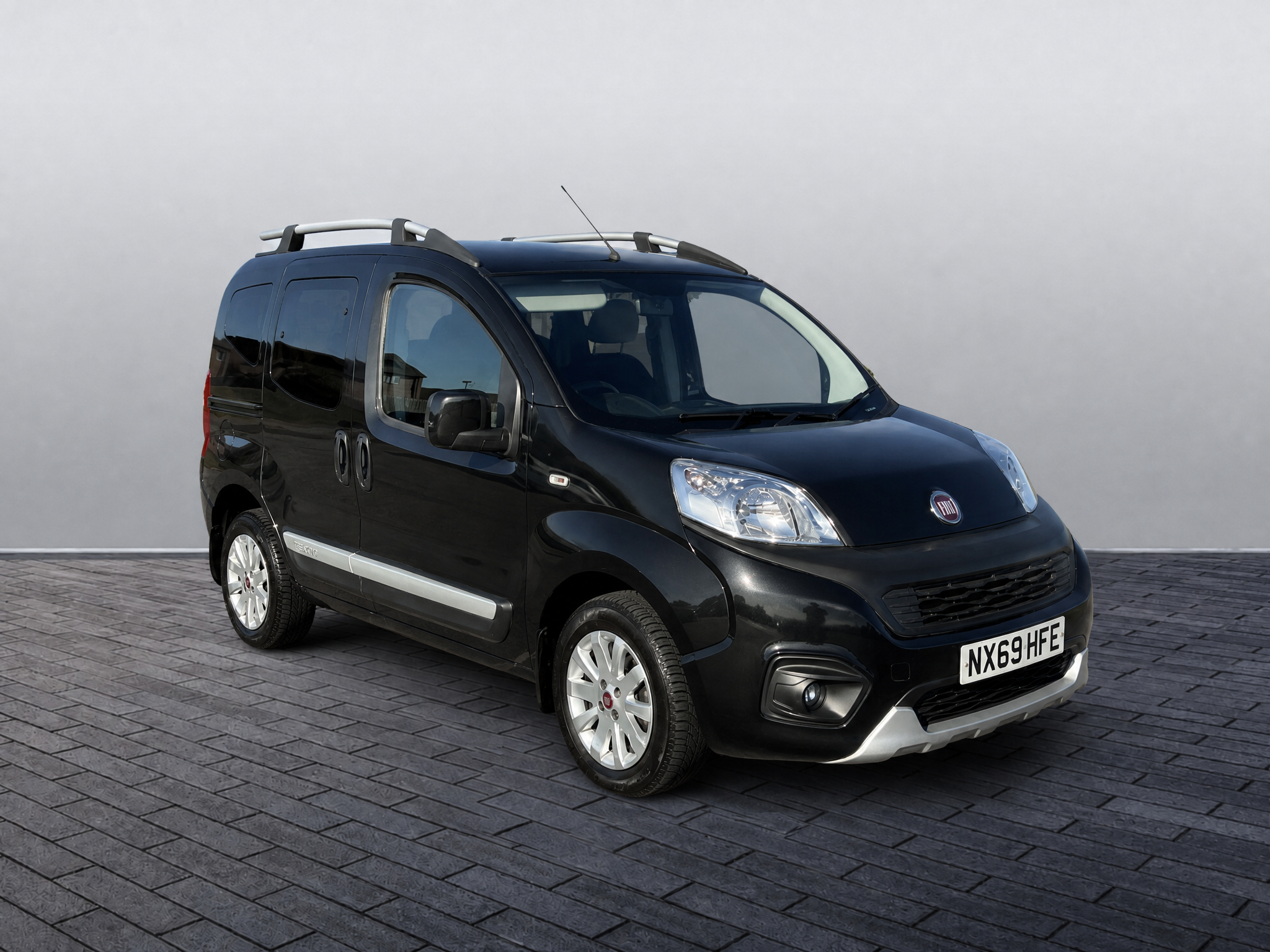 Main listing image - Fiat Qubo