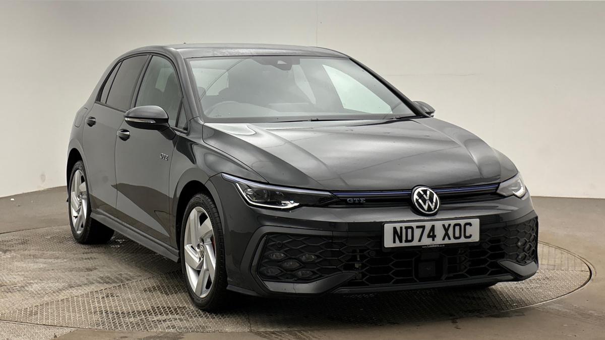 Main listing image - Volkswagen Golf