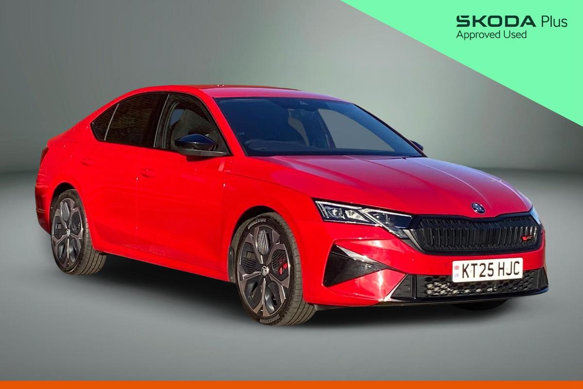 Main listing image - Skoda Octavia vRS