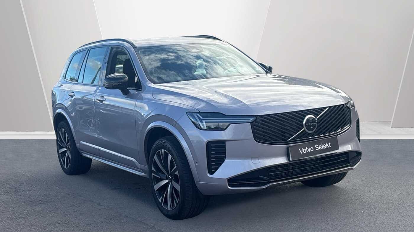 Main listing image - Volvo XC90