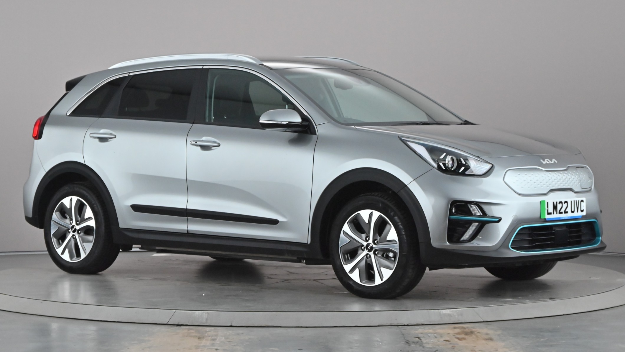 Main listing image - Kia e-Niro