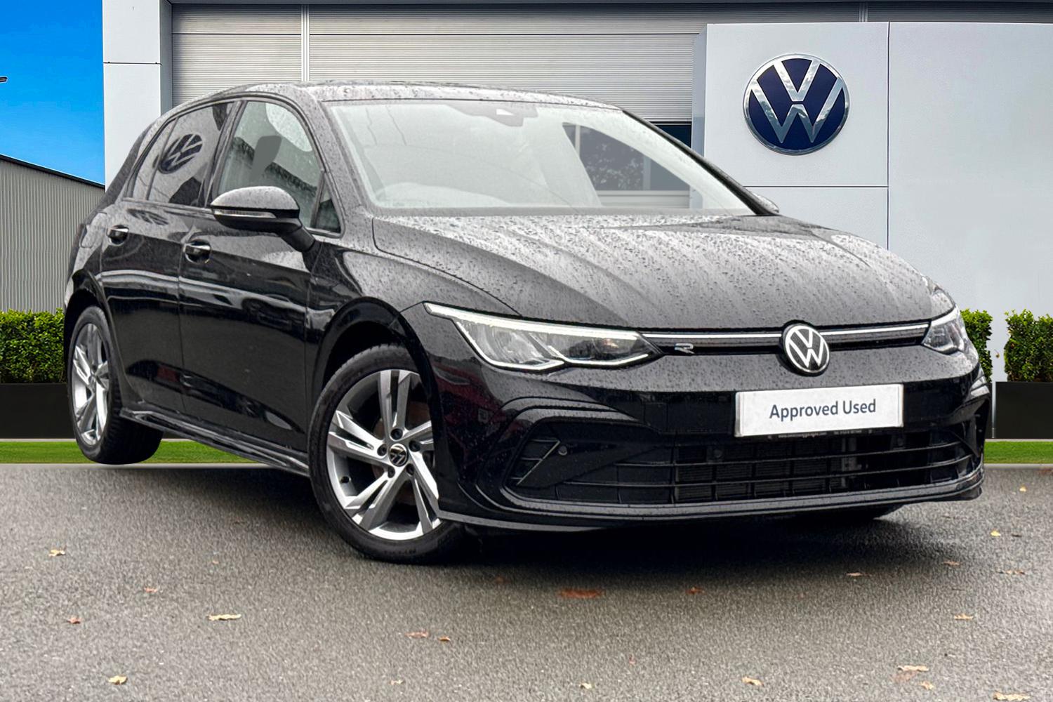 Main listing image - Volkswagen Golf