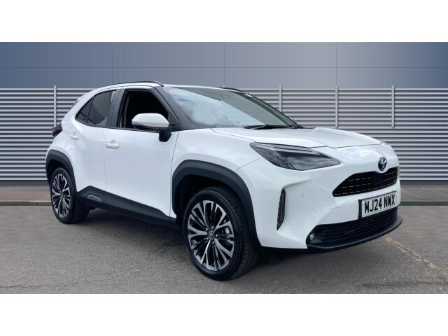 Main listing image - Toyota Yaris Cross