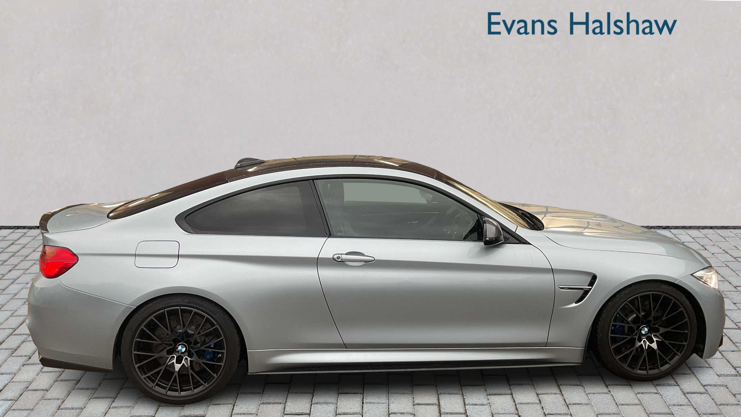 Main listing image - BMW M4