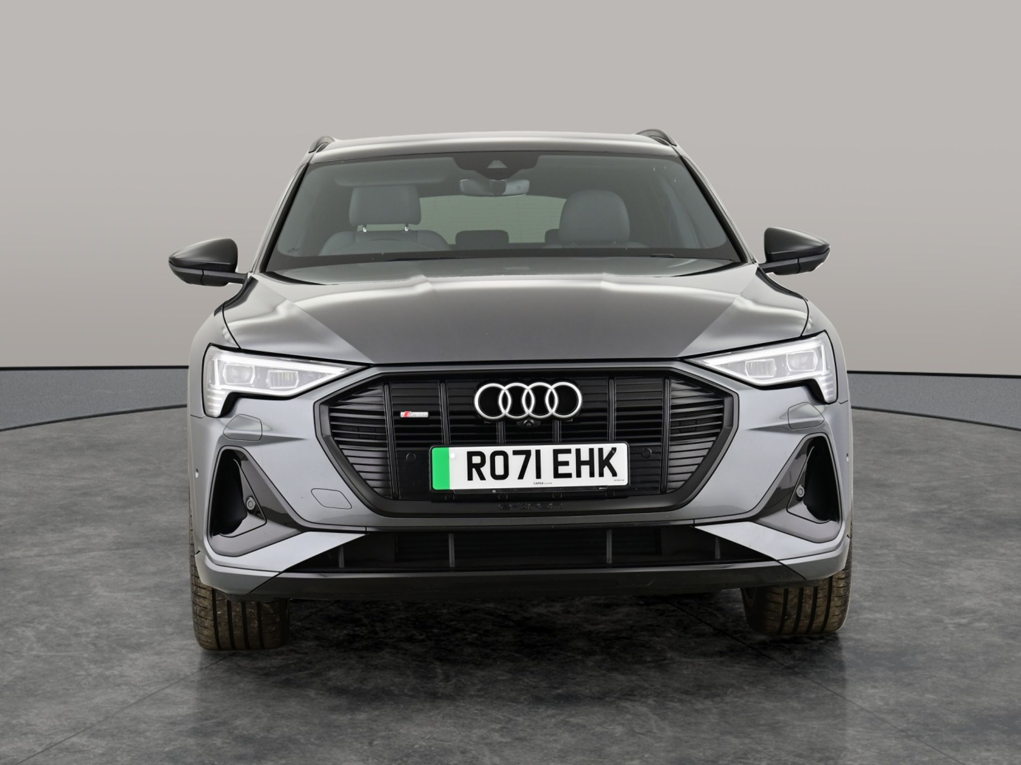 Main listing image - Audi e-tron