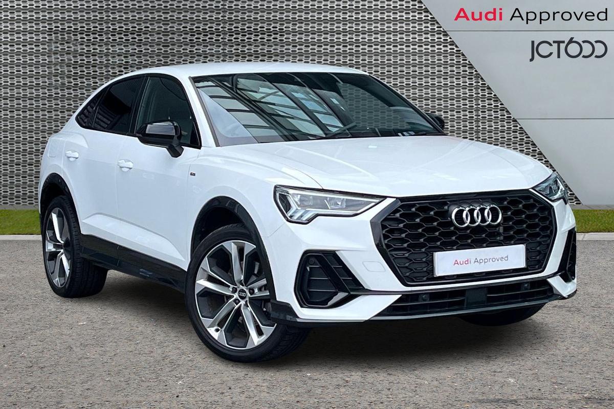 Main listing image - Audi Q3