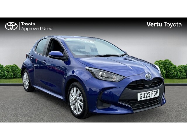Main listing image - Toyota Yaris