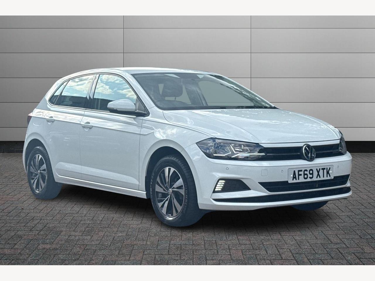 Main listing image - Volkswagen Polo