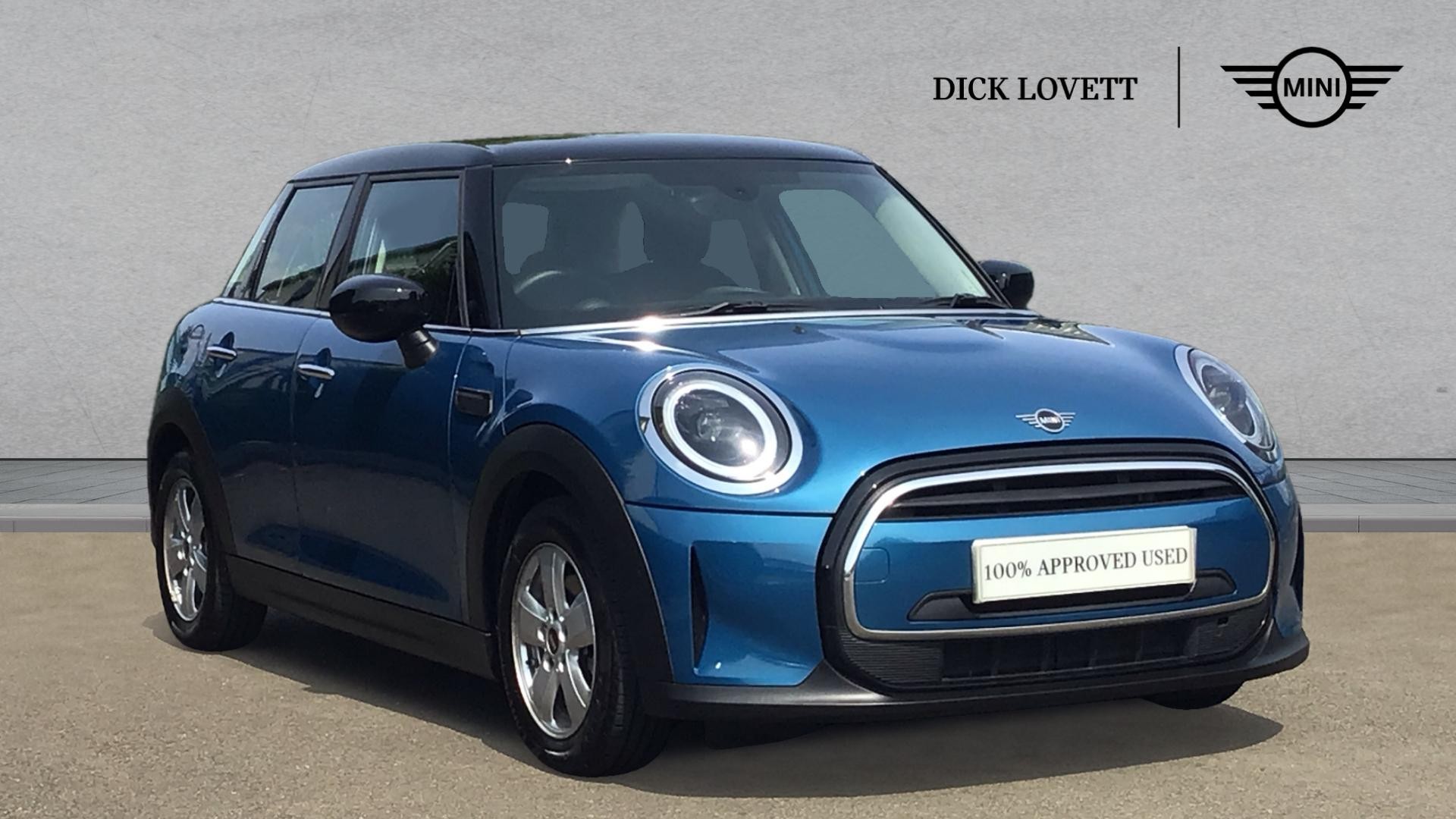 Main listing image - MINI Hatchback 5dr