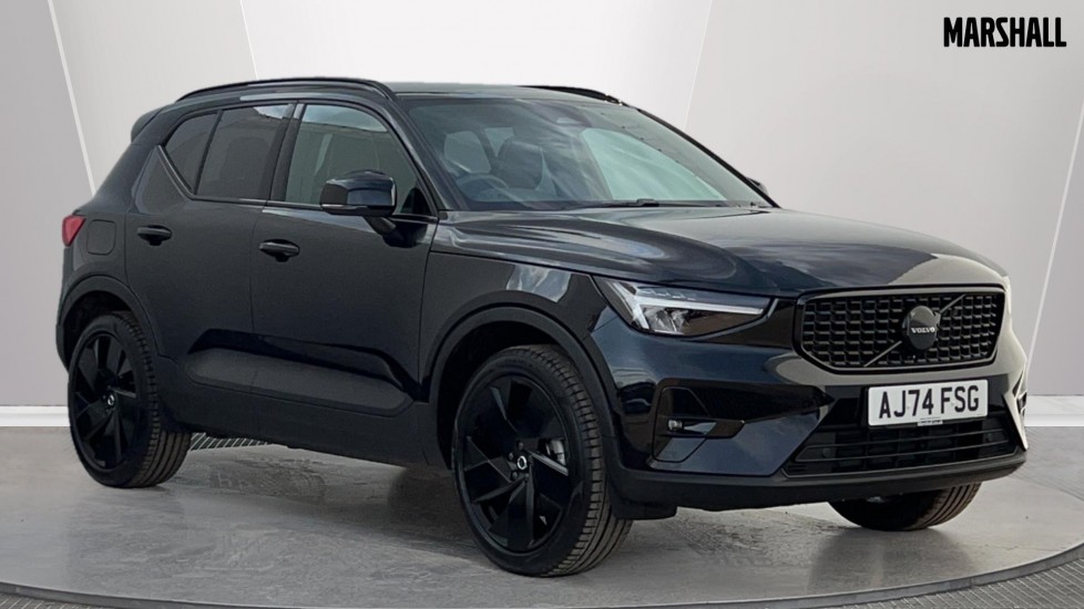 Main listing image - Volvo XC40