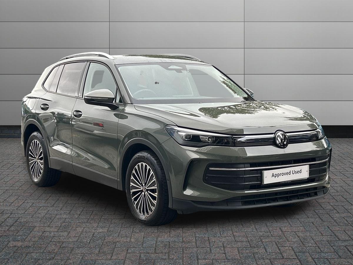 Main listing image - Volkswagen Tiguan