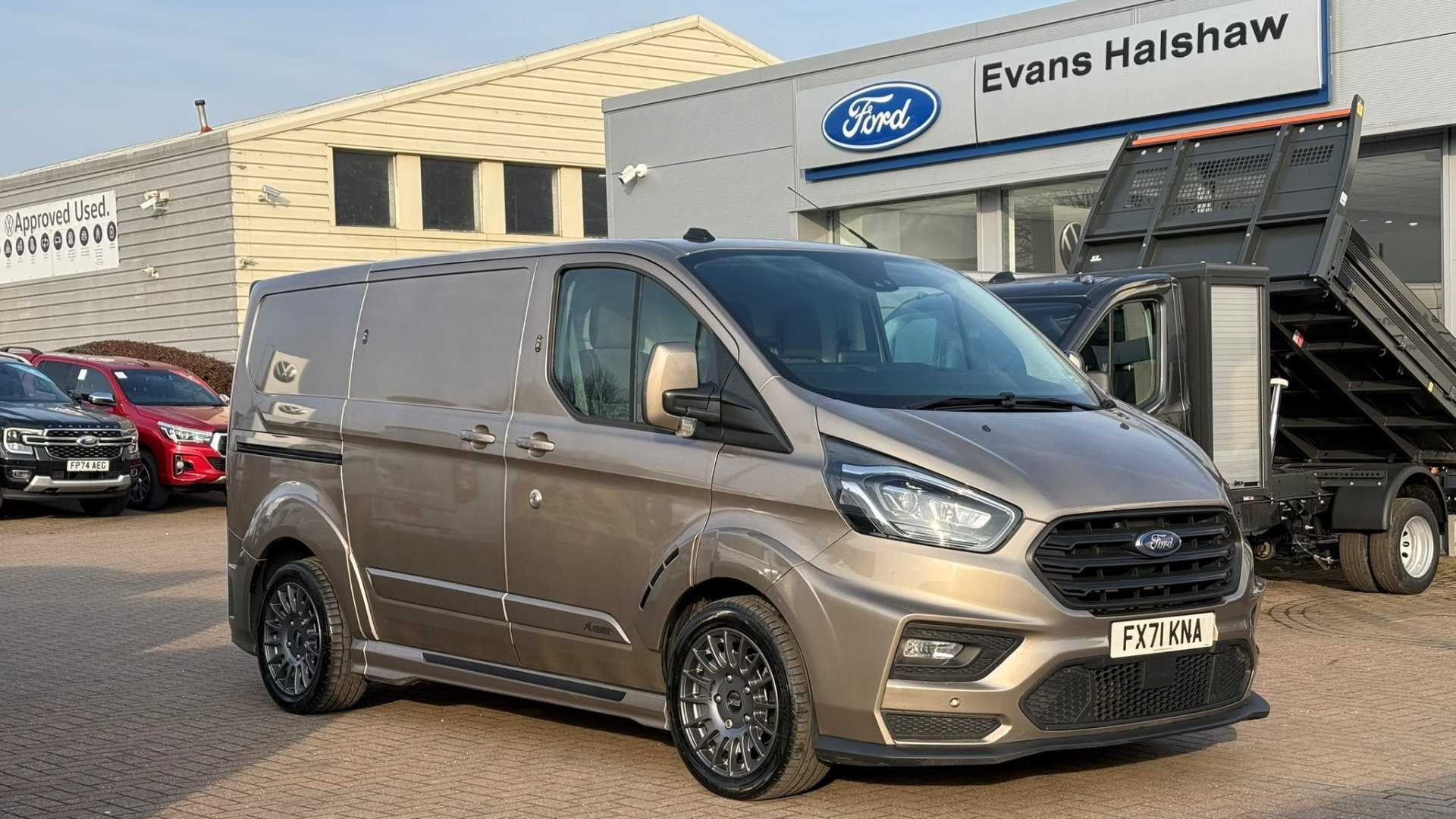 Main listing image - Ford Transit Custom