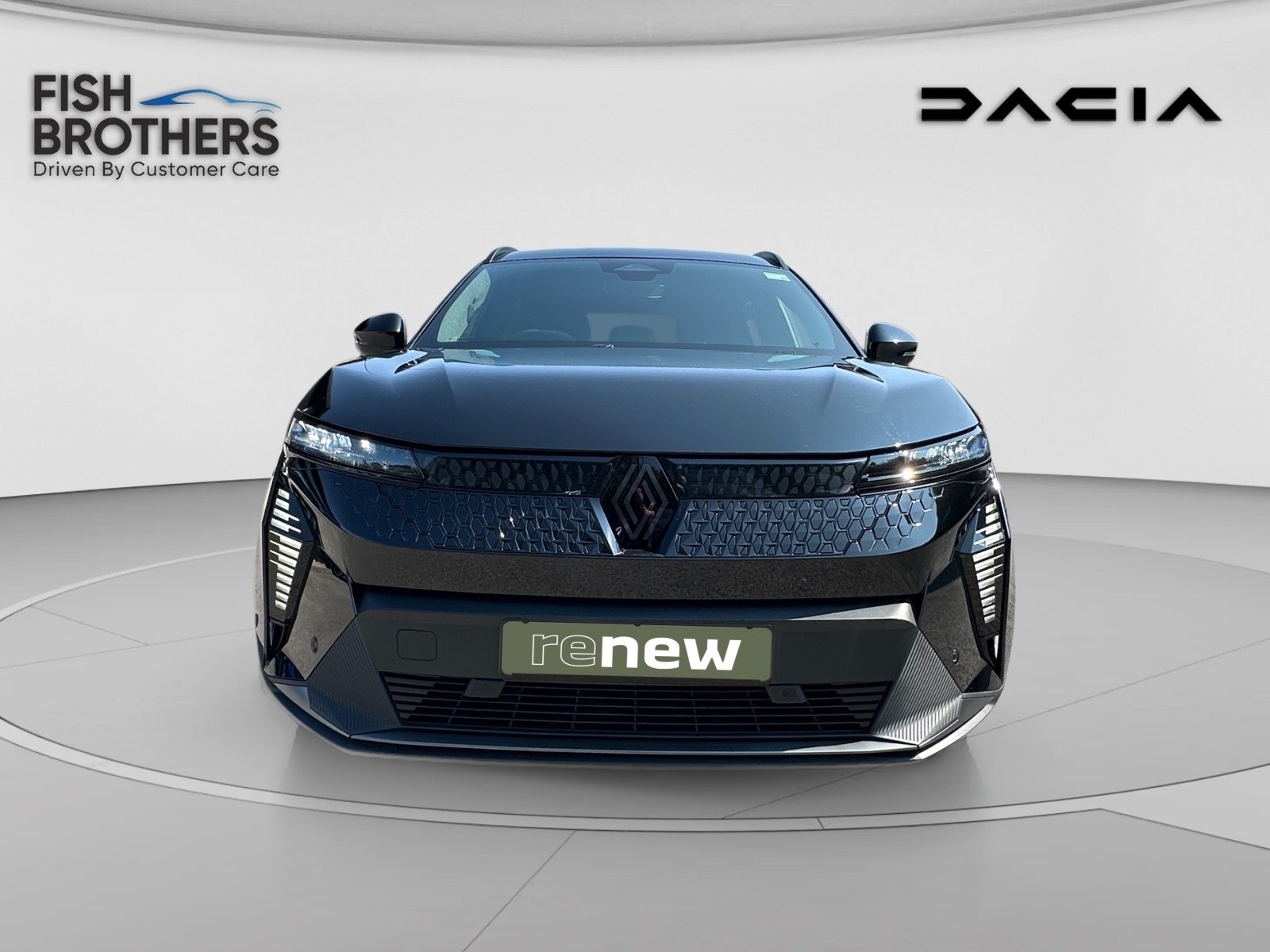 Main listing image - Renault Scenic E Tech