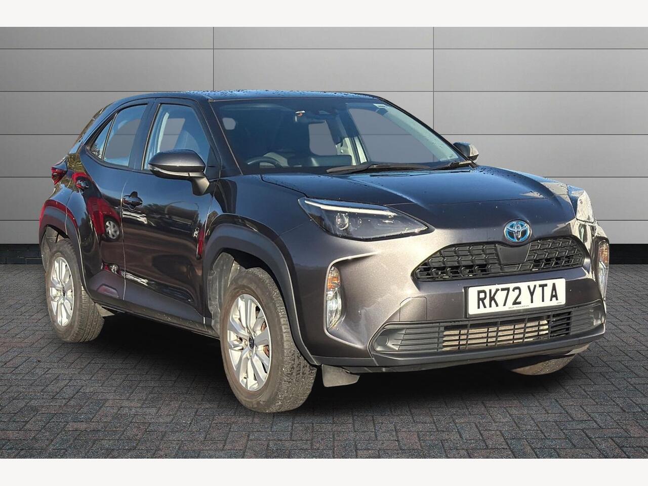 Main listing image - Toyota Yaris Cross